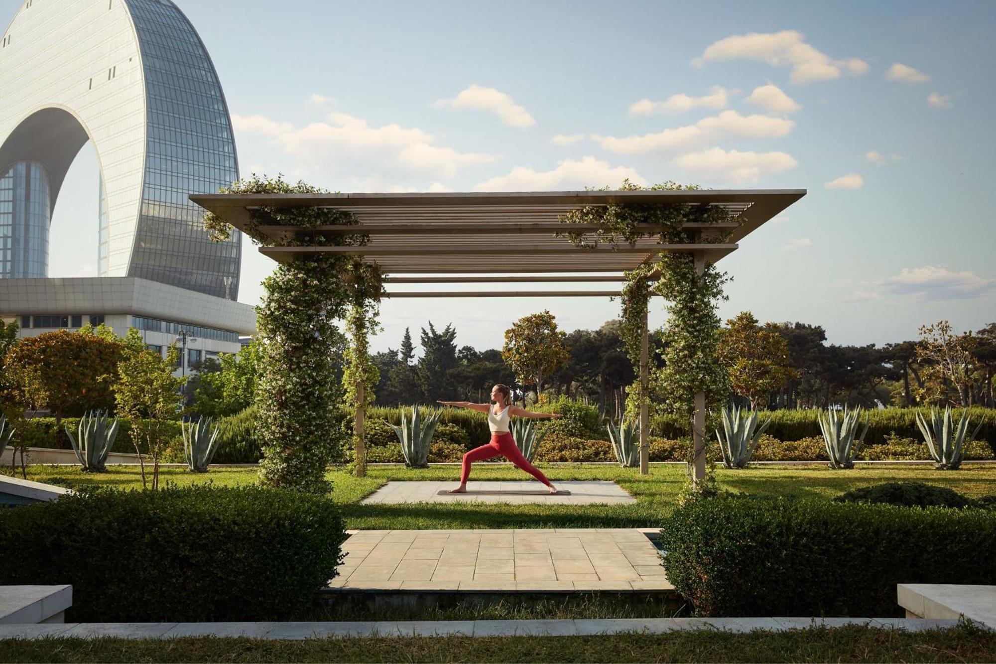Jw Marriott Absheron Baku Hotel Ngoại thất bức ảnh The park