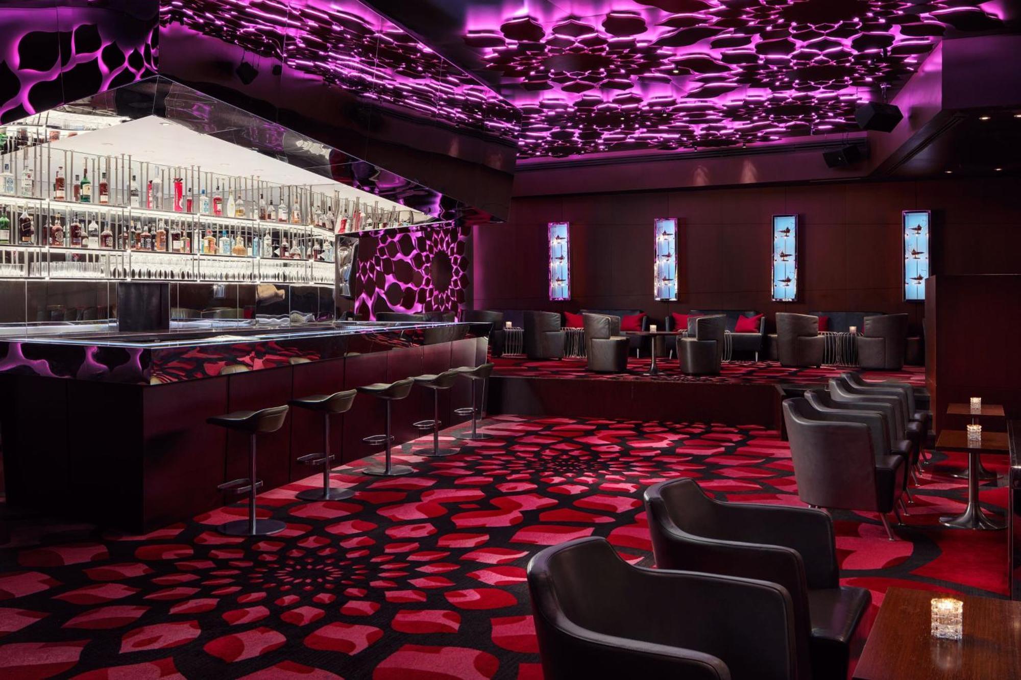 Jw Marriott Absheron Baku Hotel Ngoại thất bức ảnh The interior of the nightclub