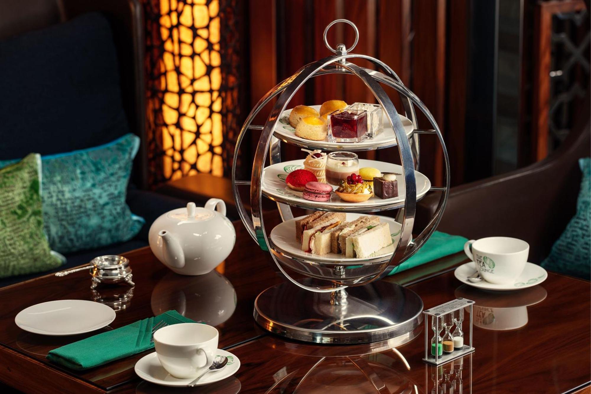 Jw Marriott Absheron Baku Hotel Ngoại thất bức ảnh Afternoon tea at the Emirates Palace Hotel, Abu Dhabi