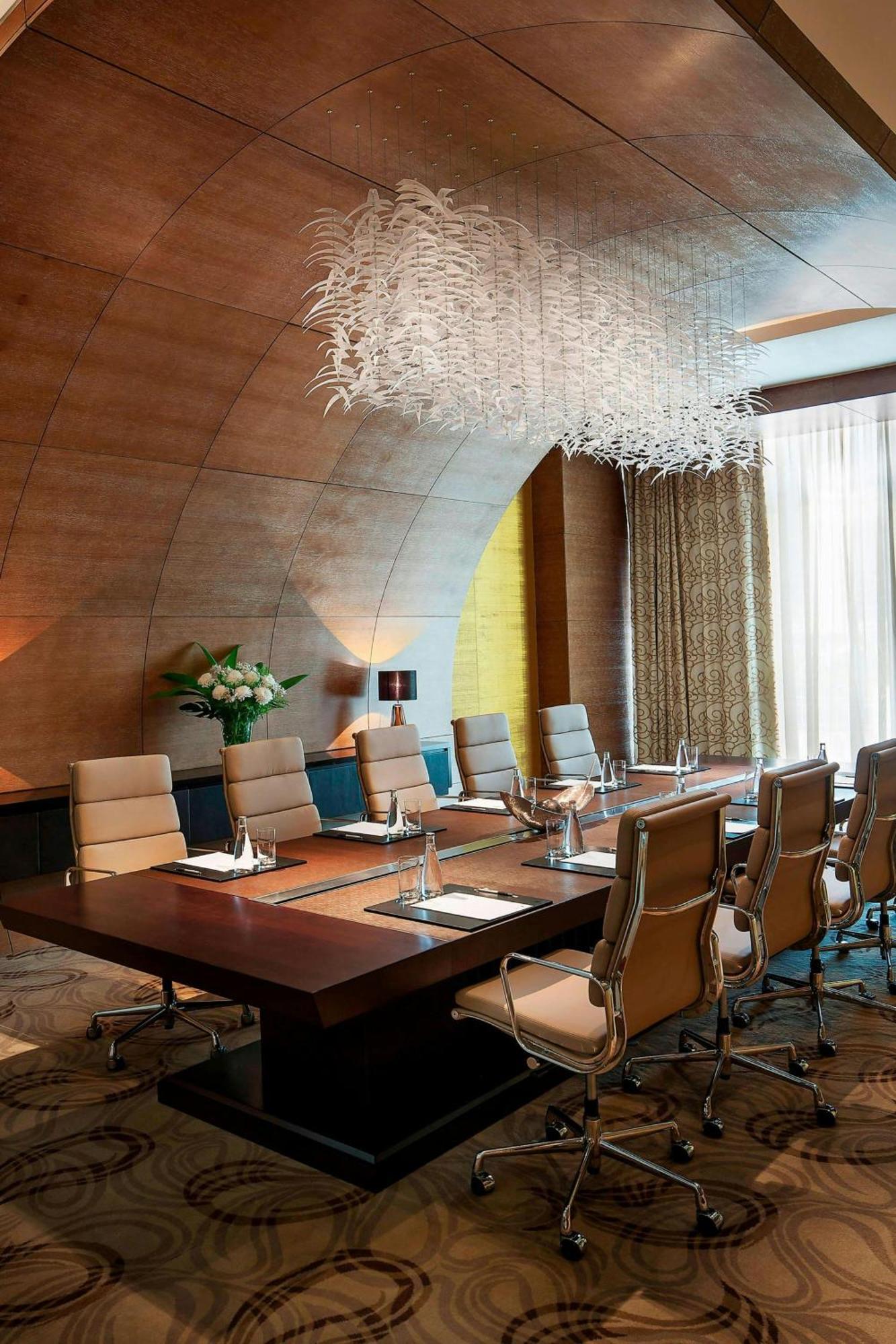 Jw Marriott Absheron Baku Hotel Ngoại thất bức ảnh Meeting room